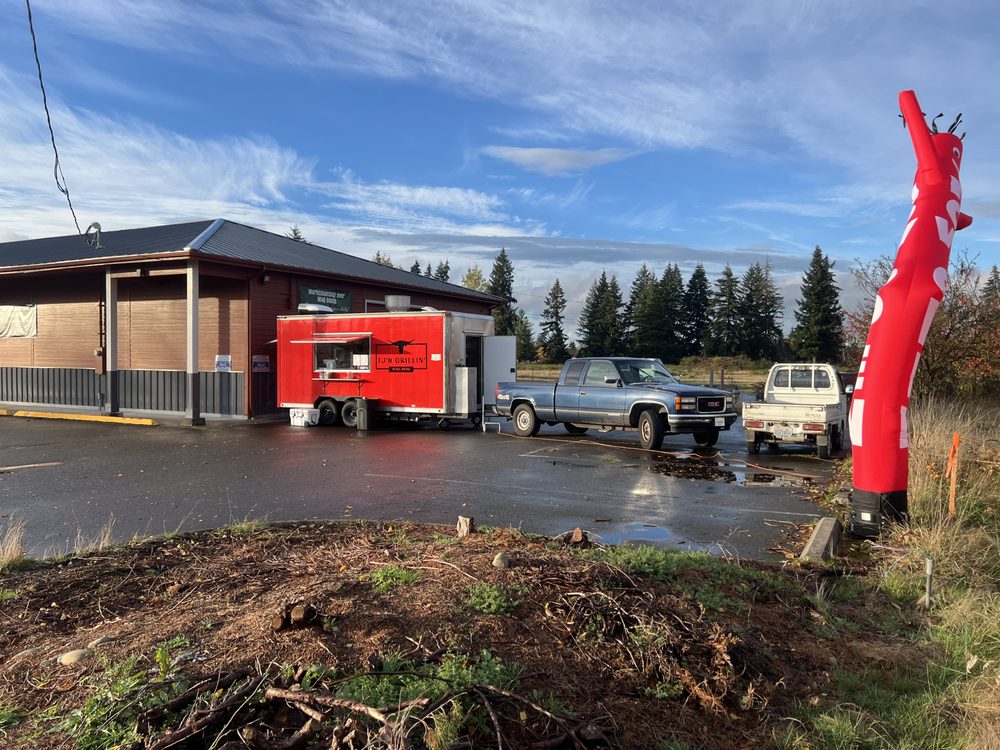 TJ’s Grillin’ Logo