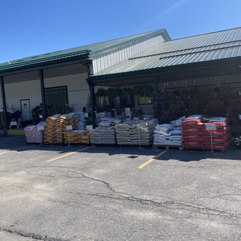 B'ville Supply - Pet Stores Near Me - Baldwinsville, New York B'ville Supply - Pet Stores Near Me - Baldwinsville, New York