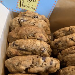 Oatmeal sugar less but chocolate chip cookies! Oatmeal sugar less but chocolate chip cookies!