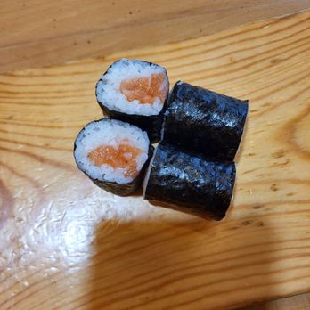 Bluefin Sushi & Bar - Salmon roll 6pcs ate two - Sushi Bars Near Me - Wylie, Texas Bluefin Sushi & Bar - Salmon roll 6pcs ate two - Sushi Bars Near Me - Wylie, Texas