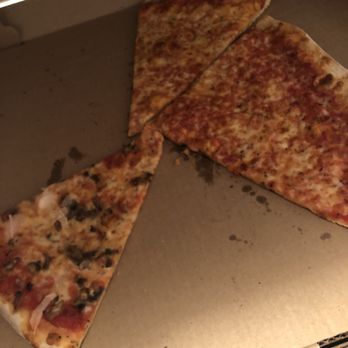 Upper Crust Pizzeria - Pizza Near Me - Lexington, Massachusetts