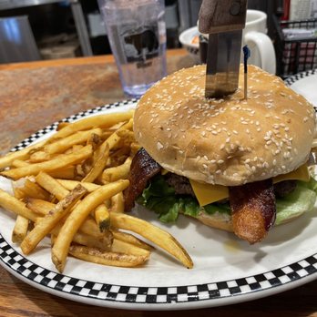 Black Bear Diner - Diners Near Me - Rancho Cucamonga, California