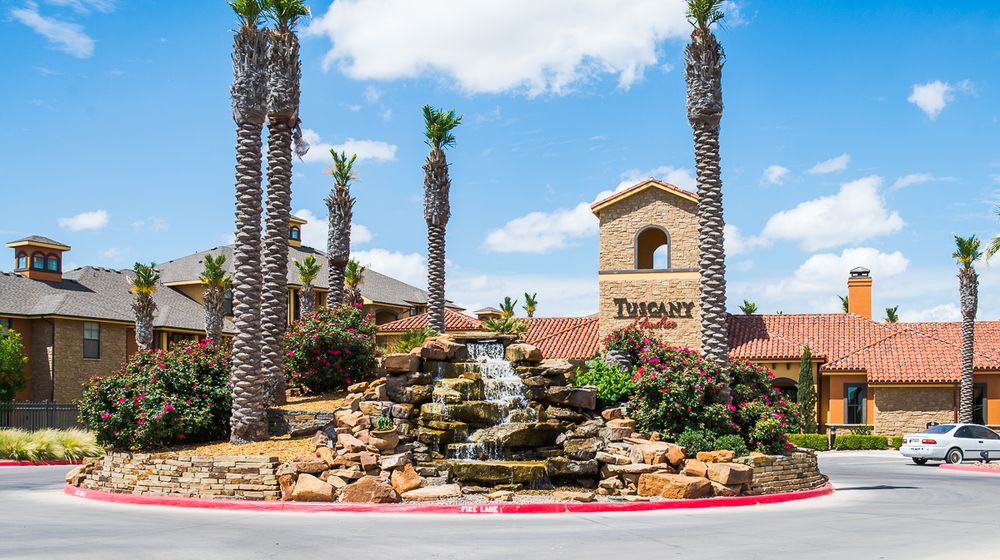 TUSCANY AT FAUDREE APARTMENT HOMES Updated June 2024 67 Photos & 10 Reviews 4001 Faundree