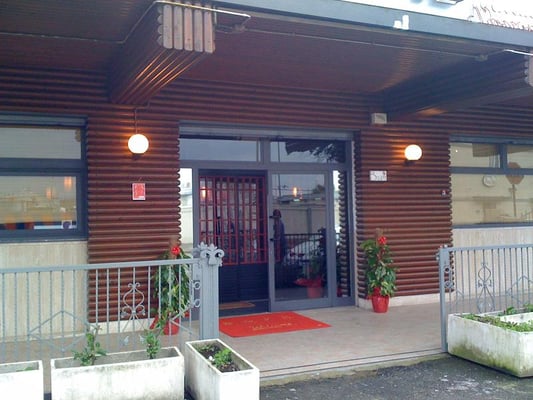 Miao Xian Ge by null