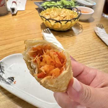 Happy Garden - Eggroll - Chinese Near Me - Williston Park, New York