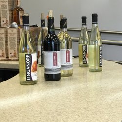 Montgomery County Oak Barrel & Vine