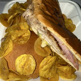 Casual Habana Cafe - Cubano Sandwich - Cuban Near Me - Hackensack, New Jersey