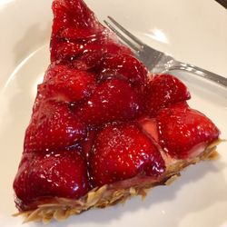 Stadt-Café Conditorei Wanders - Strawberry cake / Erdbeertorte