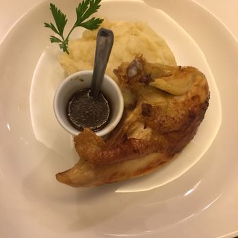 Le Petit Cler - Sun chicken special - Bistros Near Me - Paris, 75 Le Petit Cler - Sun chicken special - Bistros Near Me - Paris, 75