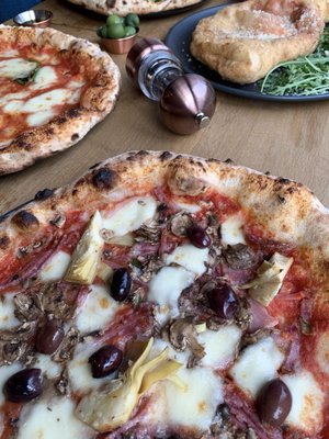 Kotch Pizza by null