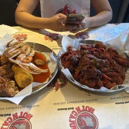 Crawfish (2 pounds) and lobster boil