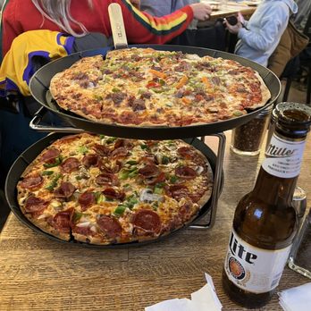 Candlelite Chicago - Italian Beef Pizza.   Supreme Pizza (minus sausage). - Pizza Near Me - Chicago, Illinois