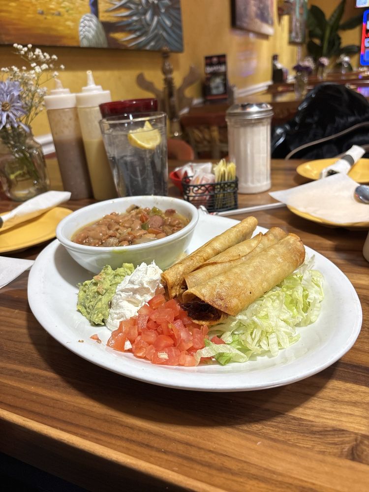 Los Arcos Mexican Restaurant — Mexican restaurant in Allen Park