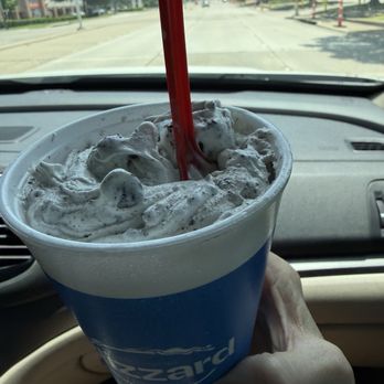 Dairy Queen - OREO BLIZZARD Treat!! So thick and creamy - delicious! - Fast Food Near Me - Plano, Texas