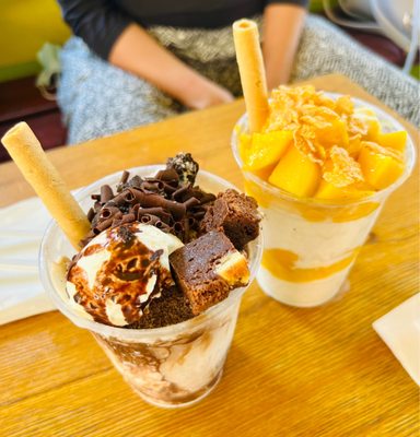semicolon cafe by null