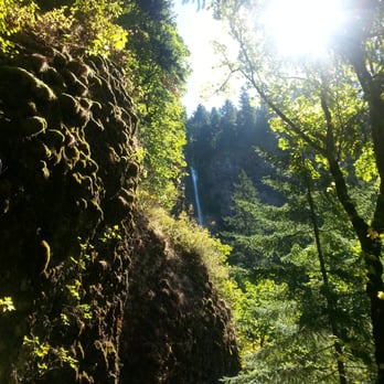 Multnomah Falls - Hiking Near Me - Bridal Veil, Oregon Multnomah Falls - Hiking Near Me - Bridal Veil, Oregon