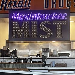The Lakehouse Grille - Kitchen
