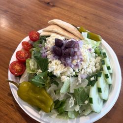 ZOZO'S Kitchen - Greek salad