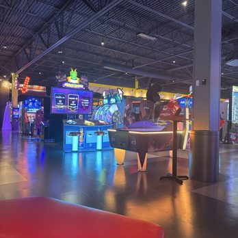 Main Event Beaumont - Arcades Near Me - Beaumont, Texas Main Event Beaumont - Arcades Near Me - Beaumont, Texas
