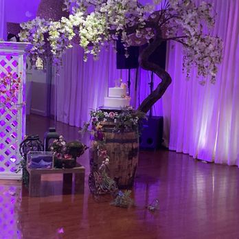 Studio305 Reception Hall - Cake decor for Tangled theme - Party & Event Planning Near Me - Miami, Florida Studio305 Reception Hall - Cake decor for Tangled theme - Party & Event Planning Near Me - Miami, Florida