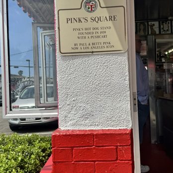 Pink's Hot Dogs - Hot Dogs Near Me - Los Angeles, California