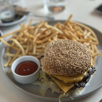 Two Hands - Two Hander Burger - Australian Near Me - Denver, Colorado
