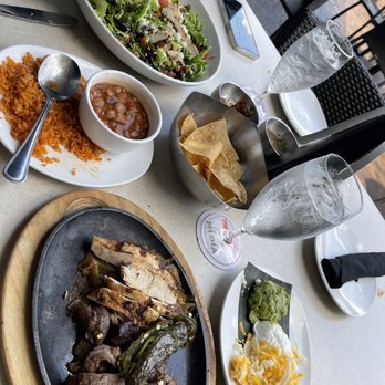 Mi Dia From Scratch - Mexican Near Me - Grapevine, Texas
