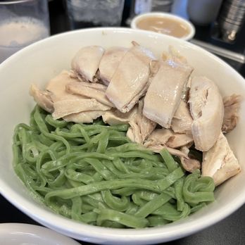 Noodle-Ly - #8 Spinach noodles with OMG sauce - Noodles Near Me - Mammoth Lakes, California Noodle-Ly - #8 Spinach noodles with OMG sauce - Noodles Near Me - Mammoth Lakes, California