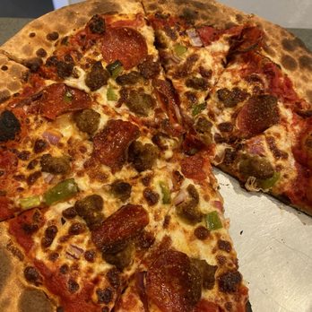 The Golf Bar - Go Time Pizza - Golf Near Me - Huntington Beach, California The Golf Bar - Go Time Pizza - Golf Near Me - Huntington Beach, California