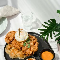 Wawa Thai Food - Roti & Fried Chicken
