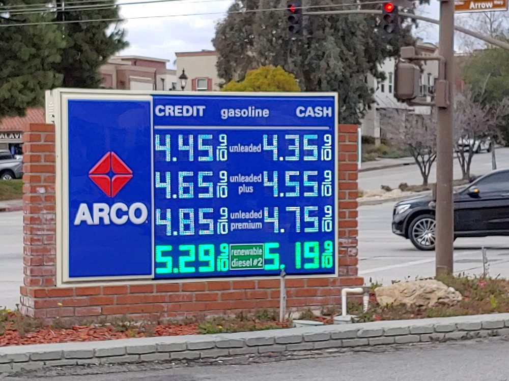 ARCO Updated July 2024 102 E Arrow Hwy, San Dimas, California Gas