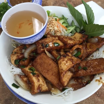 Pho Mai Han - Garlic tofu vermicelli, sooo good! - Vietnamese Near Me - Waipahu, Hawaii Pho Mai Han - Garlic tofu vermicelli, sooo good! - Vietnamese Near Me - Waipahu, Hawaii
