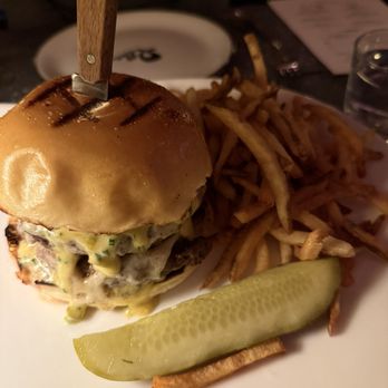 Ella Funt - Burger - New American Near Me - New York, New York Ella Funt - Burger - New American Near Me - New York, New York