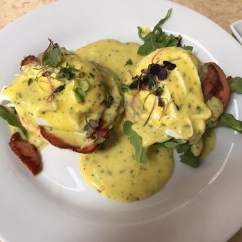State & Fig - Classic benedict - Cafes Near Me - Santa Barbara, California State & Fig - Classic benedict - Cafes Near Me - Santa Barbara, California