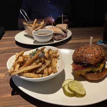 Yard House - BBQ Bacon Cheddar* Roast Beef Dip - New American Near Me - Seattle, Washington Yard House - BBQ Bacon Cheddar* Roast Beef Dip - New American Near Me - Seattle, Washington