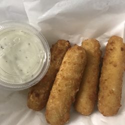 Papa's Pit & More - Cheese sticks!