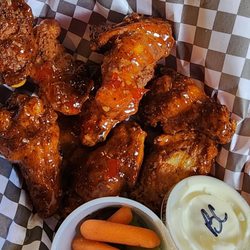 Naches Bar and Grill - Sweet chili wings