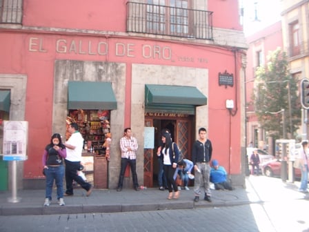 El Gallo de Oro by null