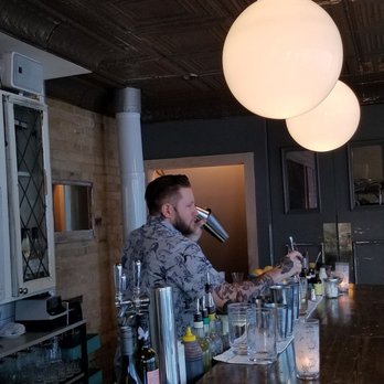 Cocktail Bar - Cocktail Bars Near Me - Toronto, Ontario