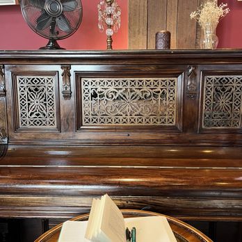 Cafe Loft - One seat facing piano - Coffee & Tea Near Me - Los Angeles, California