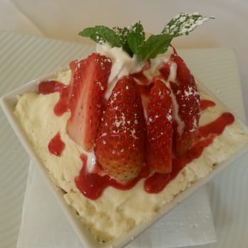 Luna Rossa - Strawberry tiramisu. - Italian Near Me - Tustin, California