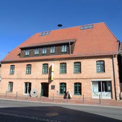 Kunstmuseum Schwaan - Museum und Tourist-Information.