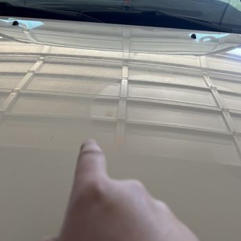 Red Valley Mobile Detail - You can see the different between what I did on the right (using a non abrasive wax) versus the supposed wax job on the left. - Auto Detailing Near Me Red Valley Mobile Detail - You can see the different between what I did on the right (using a non abrasive wax) versus the supposed wax job on the left. - Auto Detailing Near Me