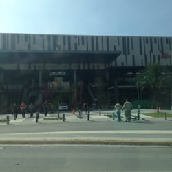 Main Entrance - Fachada
