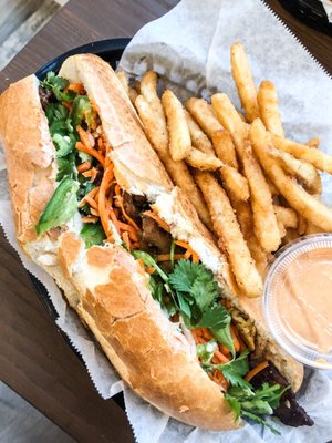 Banh Appetit by null