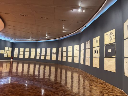 Museo de Arte Moderno by null