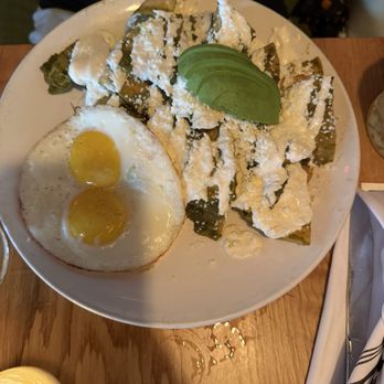 Avenida - Chilaquiles - Mexican Near Me - New York, New York Avenida - Chilaquiles - Mexican Near Me - New York, New York