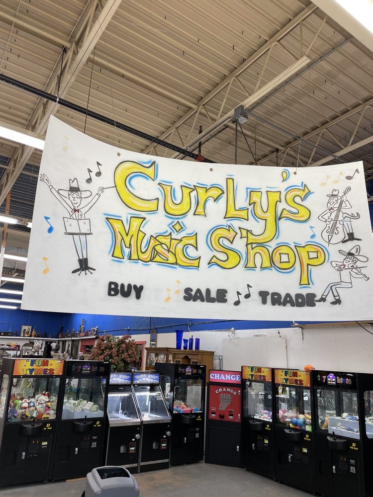 DIXIELAND FLEA MARKET PLACE 55 Photos & 32 Reviews 2045 Dixie Hwy