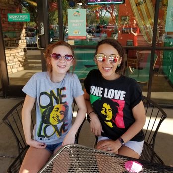 Bahama Buck's - Fun with the sister sipping cold drinks! - Desserts Near Me - Mesa, Arizona