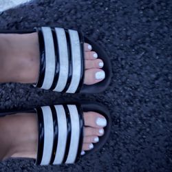 Bliss Nails Studio - Pedicure